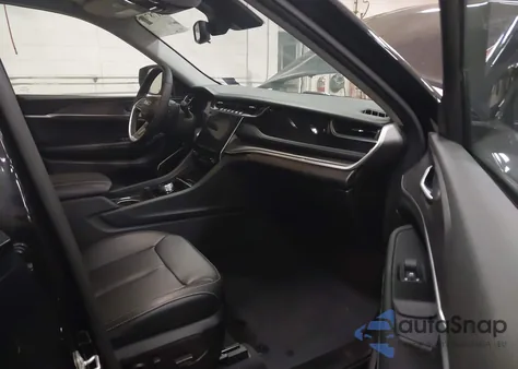 2023 Jeep Grand Cherokee 4Xe z USA, uszkodzony, nr VIN 1C4RJYB65PC669703